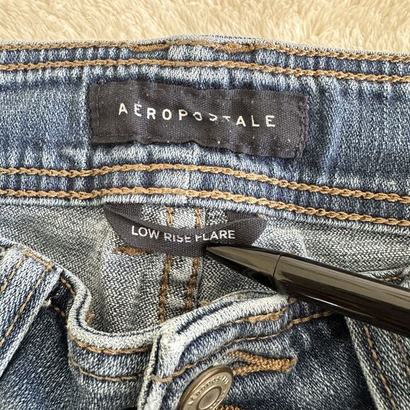 Aeropostale Jeans Size 2 Blue Denim Low Rise Flare 90's Y2K Hipster - Picture 7 of 10